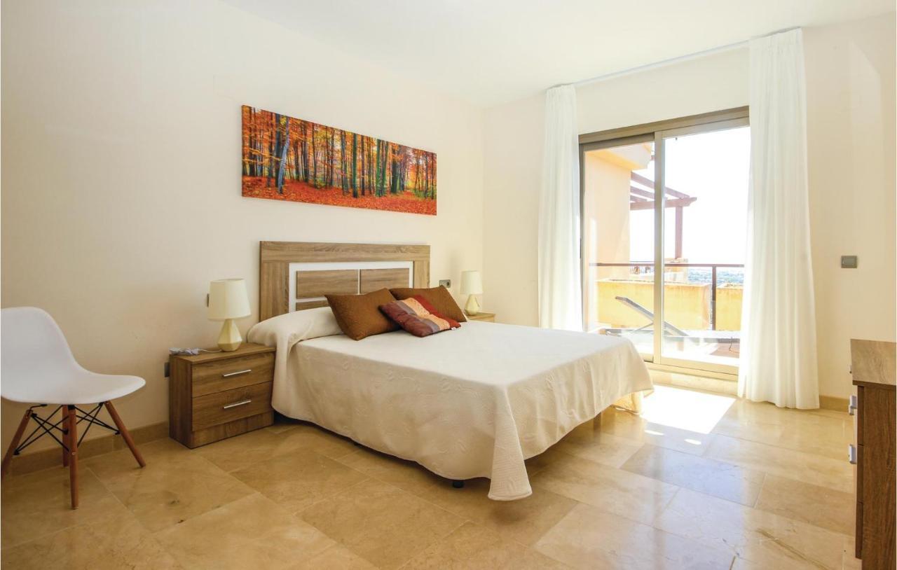 Lovely Apartment In Benahavis With Kitchen Estepona Eksteriør bilde