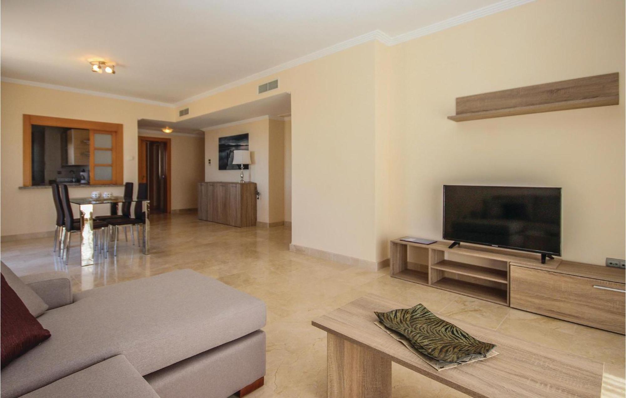 Lovely Apartment In Benahavis With Kitchen Estepona Eksteriør bilde